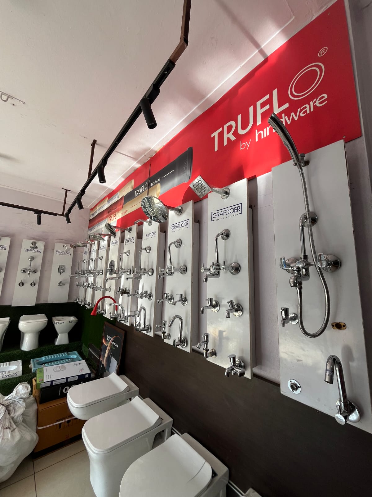 WhatsApp Image 2025-11-08 at 14.23.31_f7b641f3