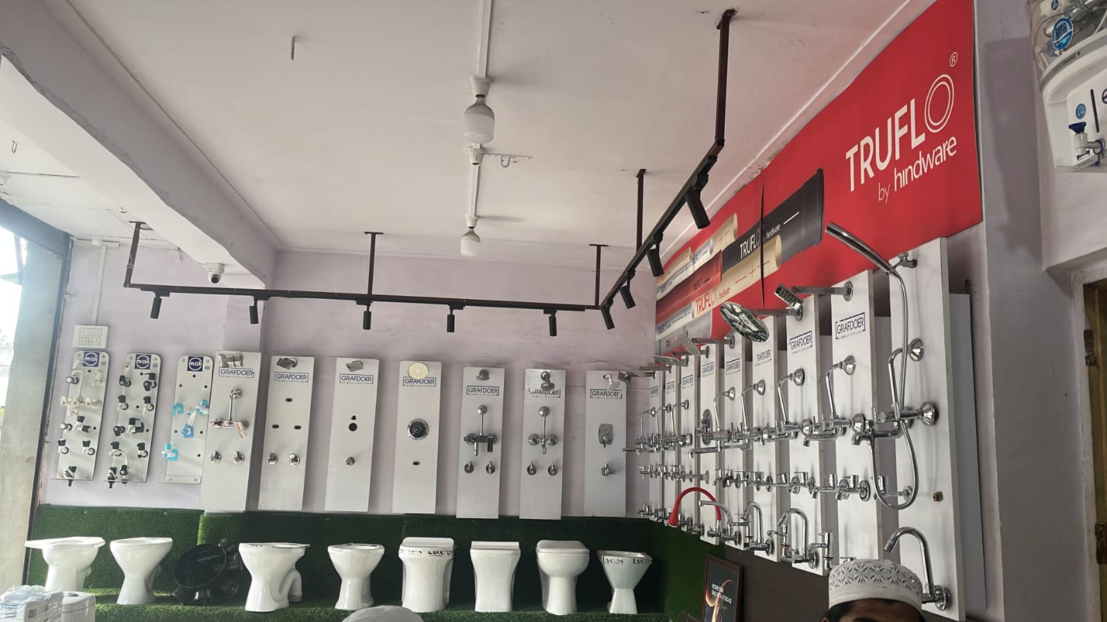 WhatsApp Image 2025-11-08 at 14.24.02_2f39fe05